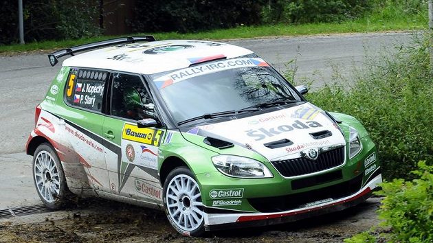 Jan Kopecký se Škodou Fabia S2000 na trati Barum rallye. Jan Kopecký se Škodou Fabia S2000 na trati Barum rallye.