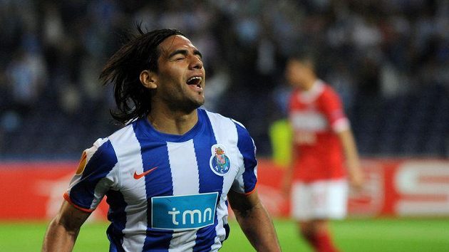 Radamel Falcao v dresu Porta se raduje z branky Radamel Falcao v dresu Porta se raduje z branky