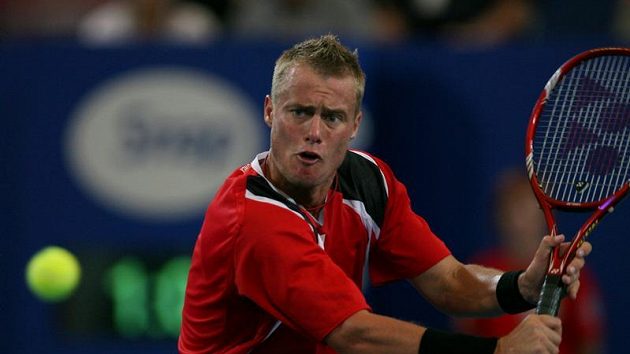 Australský tenista Lleyton Hewitt během zápasu Hopmanova poháru proti Rumunsku Australský tenista Lleyton Hewitt během zápasu Hopmanova poháru proti Rumunsku