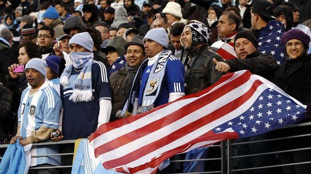 Fanoušci na utkání USA - Argentina Fanoušci na utkání USA - Argentina