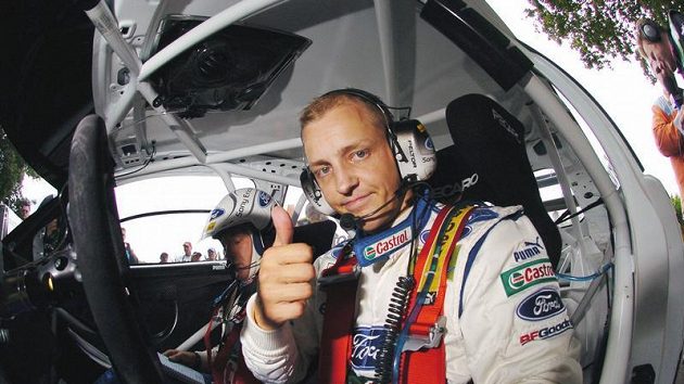Finský pilot rallye Mikko Hirvonen Finský pilot rallye Mikko Hirvonen