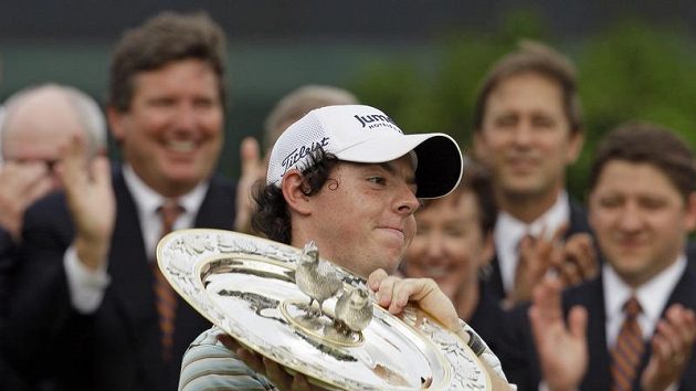 Rory McIlroy po vítězství v Charlotte. Rory McIlroy po vítězství v Charlotte.