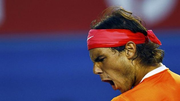 Španělský tenista Rafael Nadal v souboji s Lotyšem Gulbisem nezaváhal. Španělský tenista Rafael Nadal v souboji s Lotyšem Gulbisem nezaváhal.