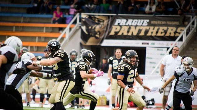 Ve finále se střetnou Prague Panthers s městskými rivaly Black Hawks. Ve finále se střetnou Prague Panthers s městskými rivaly Black Hawks.