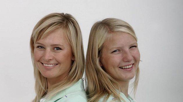 České jachtařky Lenka Šmídová (vlevo) a Lenka Mrzílková České jachtařky Lenka Šmídová (vlevo) a Lenka Mrzílková