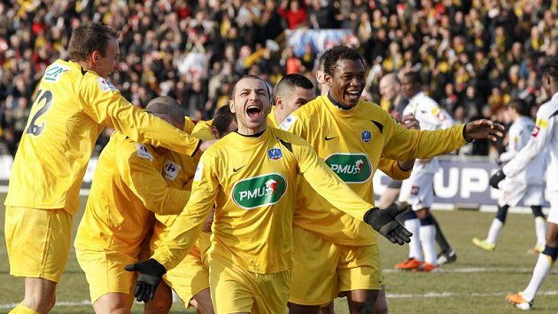 Radost fotbalistů Chambery Radost fotbalistů Chambery