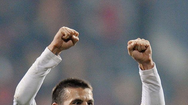 Milan Baroš se raduje z postupu na EURO 2012. Milan Baroš se raduje z postupu na EURO 2012.