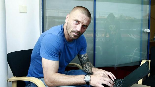 Tomáš Řepka při chatu se čtenáři Sport.cz Tomáš Řepka při chatu se čtenáři Sport.cz