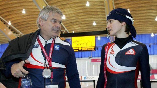 Rychlobruslařka Martina Sáblíková s trenérem Petrem Novákem Rychlobruslařka Martina Sáblíková s trenérem Petrem Novákem