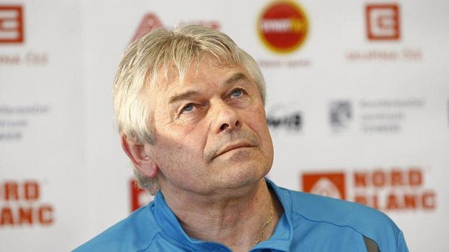 Rychlobruslařský trenér Petr Novák. Rychlobruslařský trenér Petr Novák.