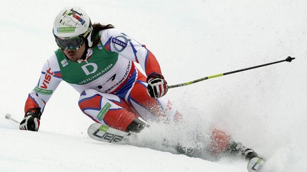 Ondřej Bank při 1. kole obřího slalomu na MS v Garmisch-Partenkirchenu. Ondřej Bank při 1. kole obřího slalomu na MS v Garmisch-Partenkirchenu.
