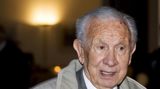 Bývalý prezident Mezinárodního olympijského výboru Juan Antonio Samaranch Bývalý prezident Mezinárodního olympijského výboru Juan Antonio Samaranch