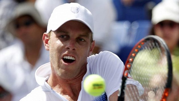 Sam Querrey na tenisovém turnaji v Los Angeles. Sam Querrey na tenisovém turnaji v Los Angeles.