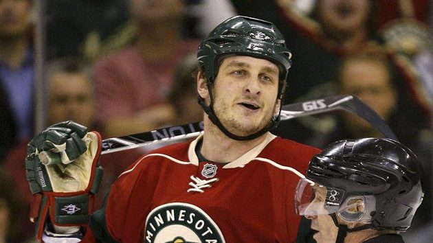 Derek Boogaard v dresu Minnesoty. Derek Boogaard v dresu Minnesoty.