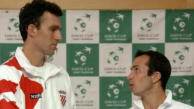 Radek Štěpánek (vpravo) a Chorvat Ivo Karlovič Radek Štěpánek (vpravo) a Chorvat Ivo Karlovič