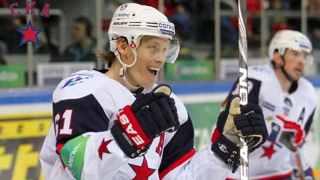Ruská hokejová hvězda Maxim Afinogenov Ruská hokejová hvězda Maxim Afinogenov