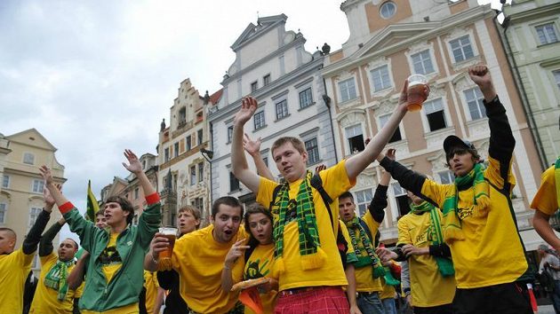Fotbalisté Žiliny kvůli fanouškovi kontumačně prohráli. Fotbalisté Žiliny kvůli fanouškovi kontumačně prohráli.