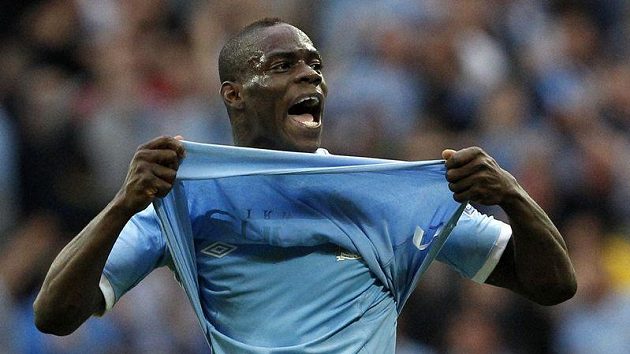 Útočník Manchesteru City Mario Balotelli Útočník Manchesteru City Mario Balotelli