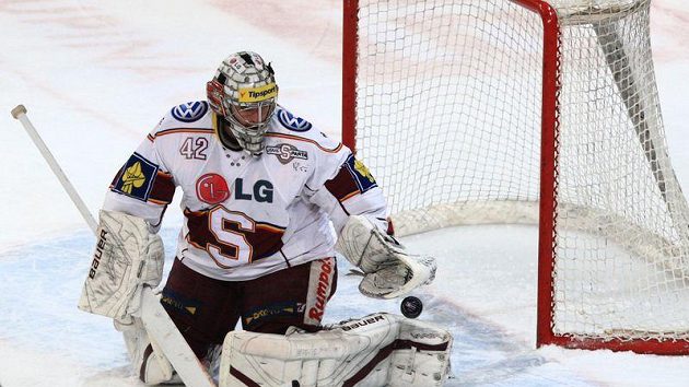 Tomáš Pöpperle opouští Spartu a bude hrát za HC Lev Praha Kontinentální ligu. Tomáš Pöpperle opouští Spartu a bude hrát za HC Lev Praha Kontinentální ligu.