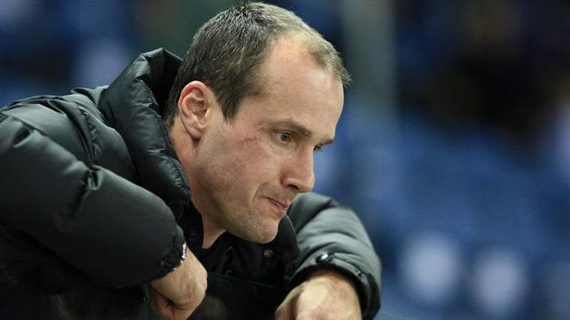 Martin Straka místo hokeje řeší administrativu. Martin Straka místo hokeje řeší administrativu.