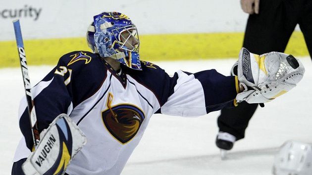 Brankář Atlanty Ondřej Pavelec Brankář Atlanty Ondřej Pavelec