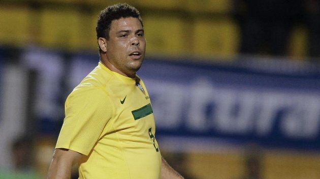 Ronaldo ve svém posledním utkání za brazilskou reprezentaci Ronaldo ve svém posledním utkání za brazilskou reprezentaci