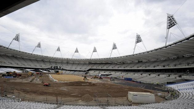 Hrubá stavba olympijského stadiónu je už hotova. Hrubá stavba olympijského stadiónu je už hotova.