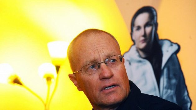 Nový trenér Šárky Záhrobské Pavel Šťastný. Nový trenér Šárky Záhrobské Pavel Šťastný.