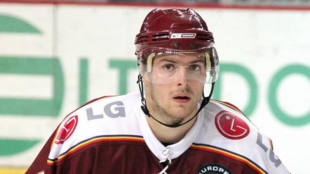 Michal Gulaši vyměnil Spartu za Karlovy Vary. Michal Gulaši vyměnil Spartu za Karlovy Vary.