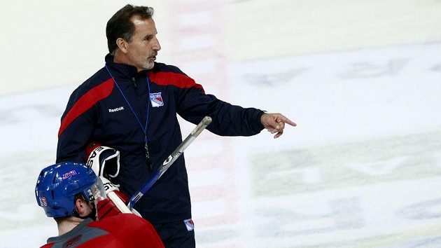 John Tortorella na archivním snímku. John Tortorella na archivním snímku.