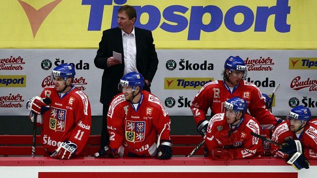 Riskantní tah s odvoláním brankáře Aloisi Hadamczikovi nevyšel. Riskantní tah s odvoláním brankáře Aloisi Hadamczikovi nevyšel.