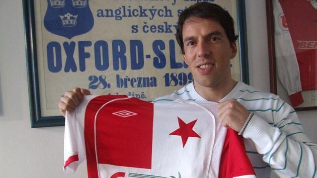 Goče Toleski přestupuje z Mostu do Slavie. Goče Toleski přestupuje z Mostu do Slavie.