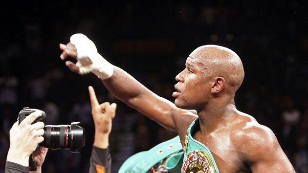 Floyd Mayweather po vítězství v Las Vegas. Floyd Mayweather po vítězství v Las Vegas.