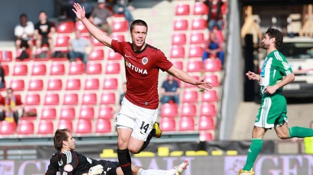 Václav Kadlec se raduje z branky do sítě Bohemians Praha Václav Kadlec se raduje z branky do sítě Bohemians Praha