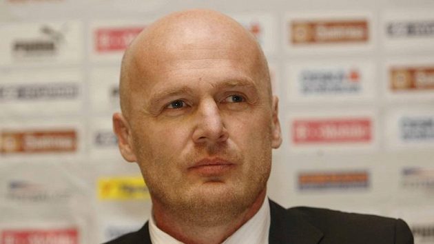 Trenér Michal Bílek Trenér Michal Bílek