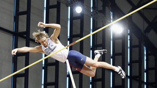 Tyčkař Michal Balner během halového MS v Dauhá Tyčkař Michal Balner během halového MS v Dauhá