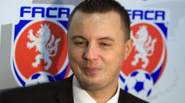 Neúspěšný kandidát na předsedu FAČR Jindřich Rajchl Neúspěšný kandidát na předsedu FAČR Jindřich Rajchl