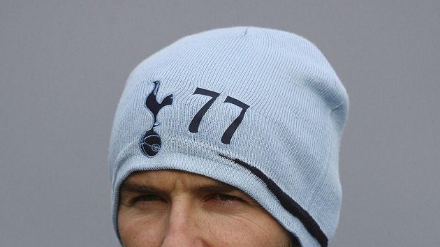 David Beckham si v Tottenhamu vybral číslo 77. David Beckham si v Tottenhamu vybral číslo 77.