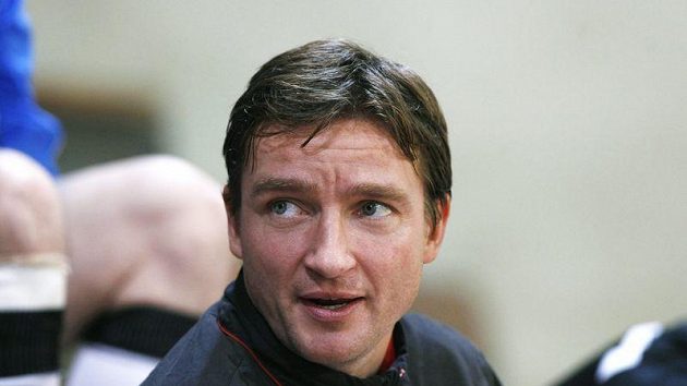Vladimír Šmicer se zastává kouče Bílka a pořádně to od Druláka schytal. Vladimír Šmicer se zastává kouče Bílka a pořádně to od Druláka schytal.
