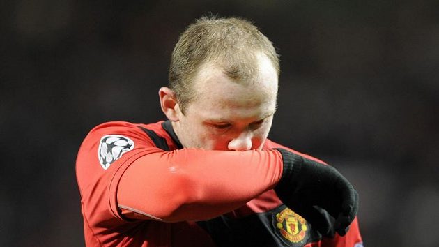 Oslavu šestadvacátých narozenin si Wayne Rooney představoval jinak... Oslavu šestadvacátých narozenin si Wayne Rooney představoval jinak...