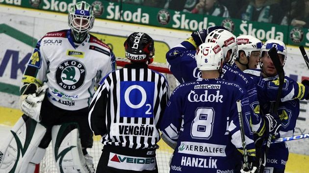 Radost plzeňských hokejistů z výhry nad Mladou Boleslaví Radost plzeňských hokejistů z výhry nad Mladou Boleslaví