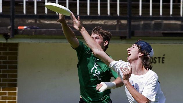 Pražskému gymnáziu Nad alejí opět chyběl jen kousíček, aby dosáhl na vítězství v lize. Pražskému gymnáziu Nad alejí opět chyběl jen kousíček, aby dosáhl na vítězství v lize.