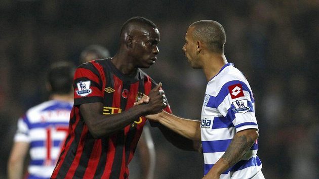 Anton Ferdinand (vlevo). Anton Ferdinand (vlevo).