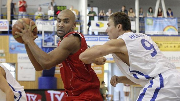 Vlevo David Ramseier ze Švýcarska a Pavel Houška z ČR. Vlevo David Ramseier ze Švýcarska a Pavel Houška z ČR.