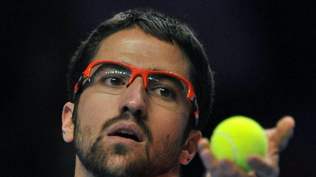 Janko Tipsarevič při utkání s Tomášem Berdychem na Turnaji mistrů. Janko Tipsarevič při utkání s Tomášem Berdychem na Turnaji mistrů.