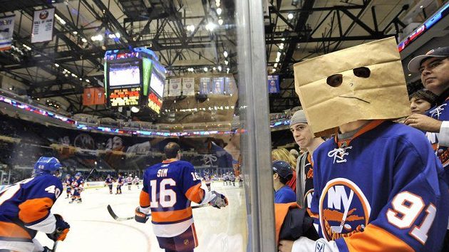 Fanoušek New York Islanders - ilustrační foto. Fanoušek New York Islanders - ilustrační foto.