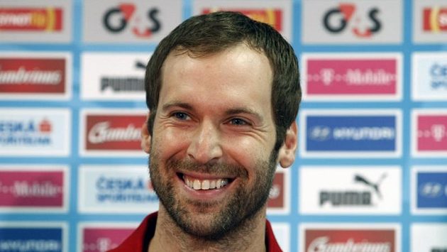 Petr Čech je mezi nominovanými na cenu pro nejlepšího fotbalistu Evropy. Petr Čech je mezi nominovanými na cenu pro nejlepšího fotbalistu Evropy.
