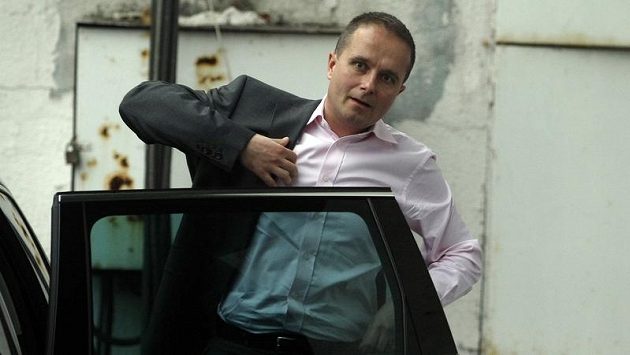 Bývalý předseda disciplinární komise FAČR Jiří Golda přijel ve středu na Strahov naposledy. Bývalý předseda disciplinární komise FAČR Jiří Golda přijel ve středu na Strahov naposledy.