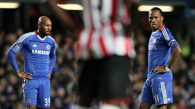 Nicolas Anelka a Didier Drogba ještě v dresu Chelsea. Nicolas Anelka a Didier Drogba ještě v dresu Chelsea.