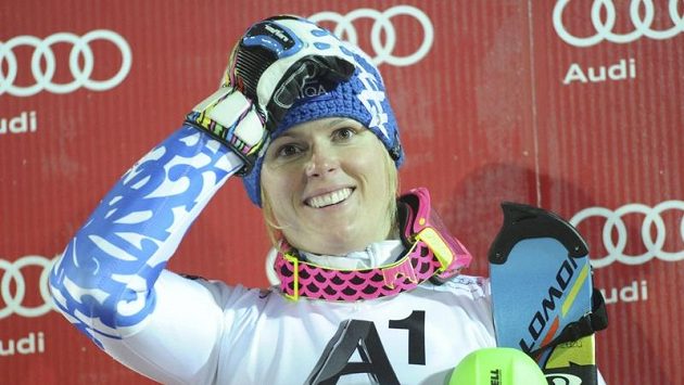 Slovenská lyžařka Veronika Velez-Zuzulová ovládla paralelní slalom v Mnichově. Slovenská lyžařka Veronika Velez-Zuzulová ovládla paralelní slalom v Mnichově.